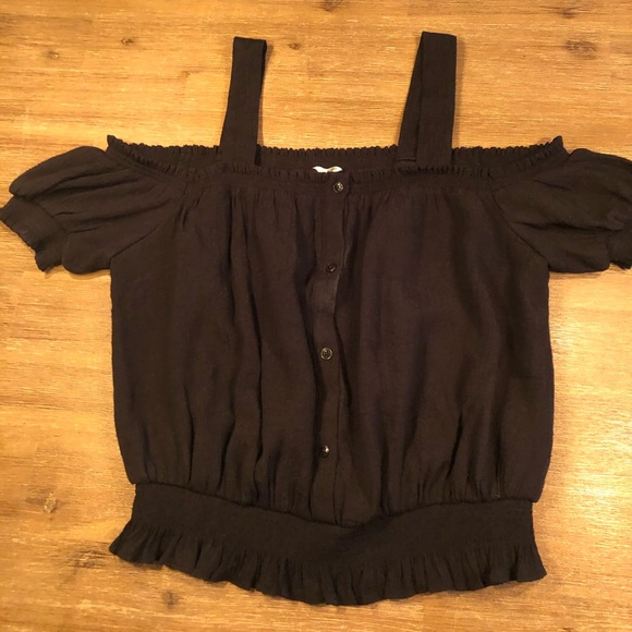 Guess top - Picture 1 of 2